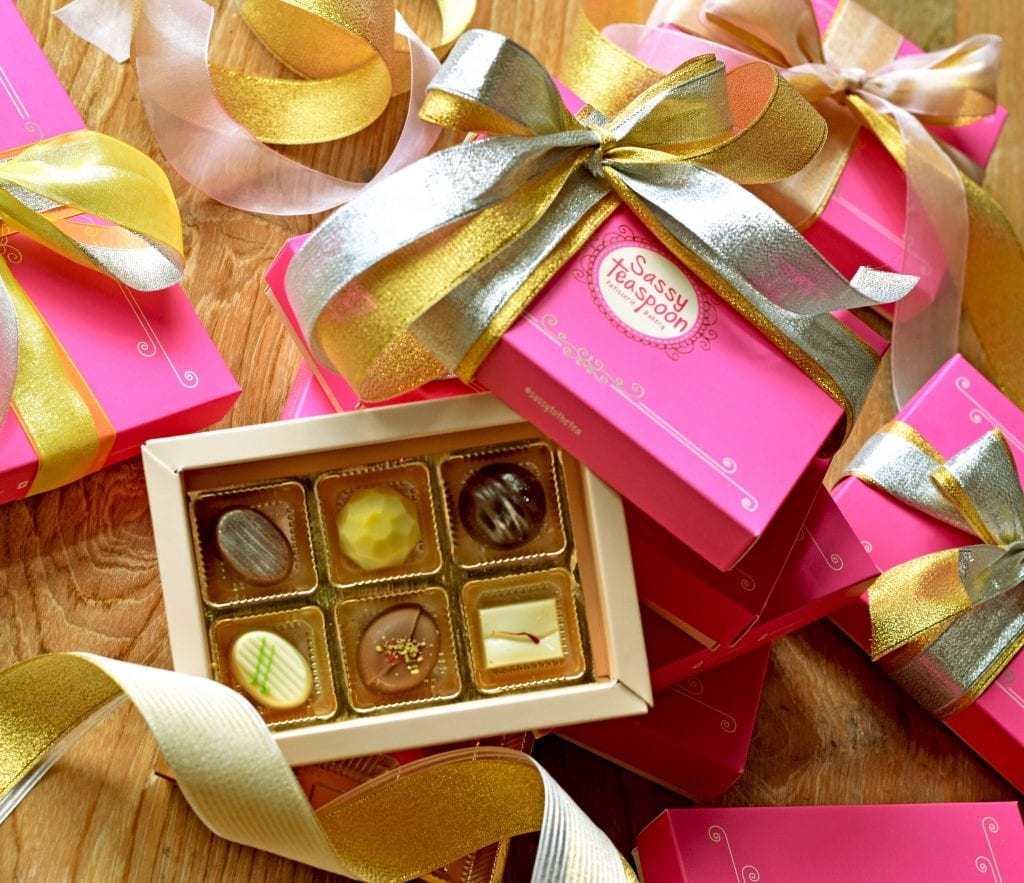 the-sassy-spoon-diwali-chocolates-6box-full