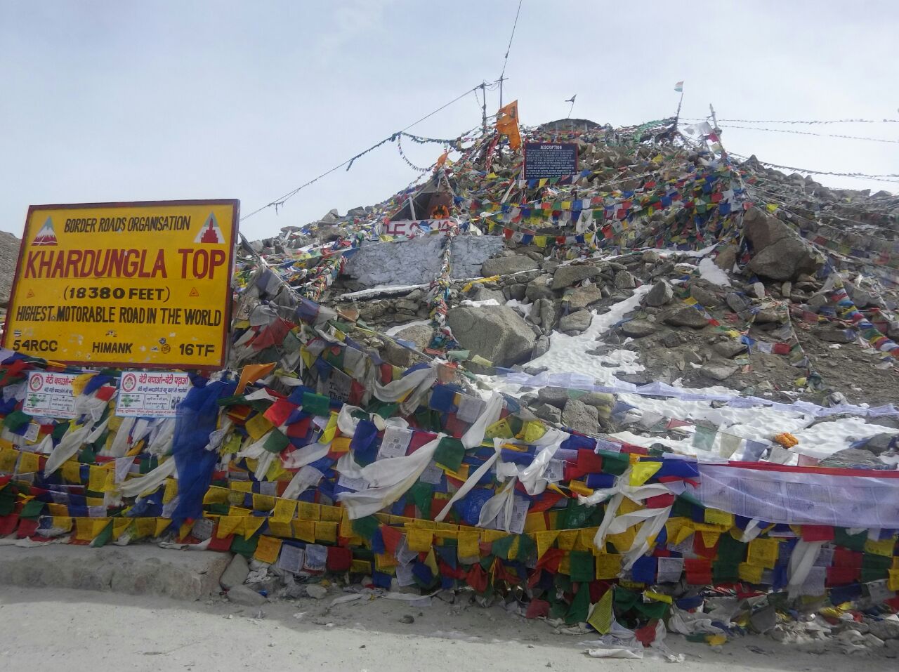 curly-tales_khardung-la_15-november-2016