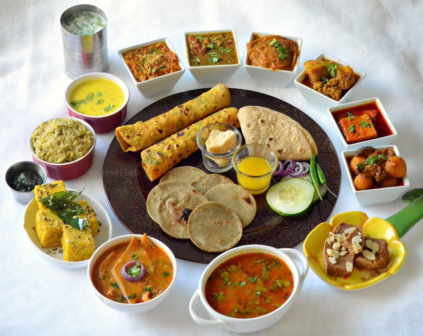 5 Thali Varieties In Mumbai You Must Try! | Curly Tales