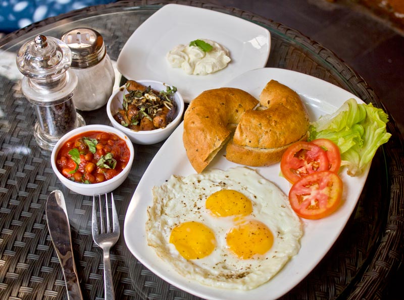 5 Must Visit Places For Bagel Lovers In Dubai