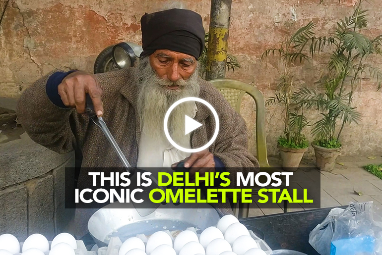 This Stall Outside Pragati Maidan Metro Station Is Probably The Most Iconic Stall For Omelettes