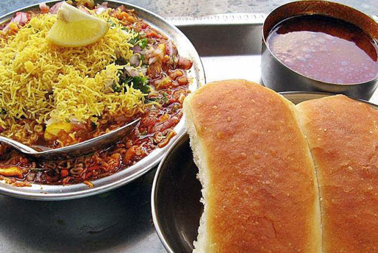 Head To The Misal Fest In Mulund This Weekend