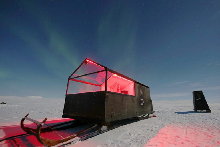 These Mobile Hotel Rooms On Sleds In Finland Help You Watch The Northern Lights