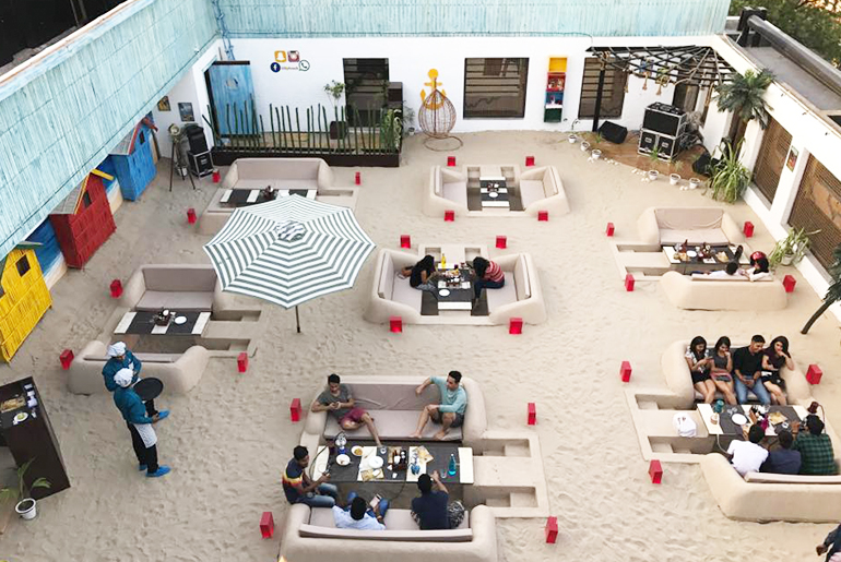 This Rooftop Restaurant In Jaipur Gives The Perfect Beach Vibe