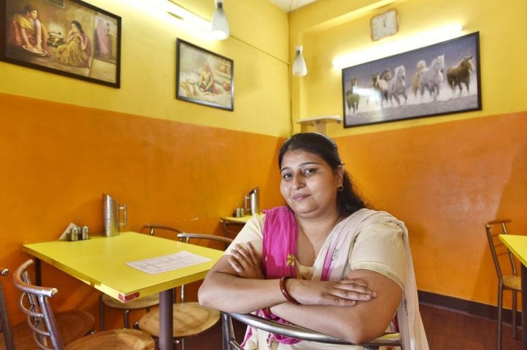 Gurugram Woman Has 3.5Cr House But Sells Kulchas On Road