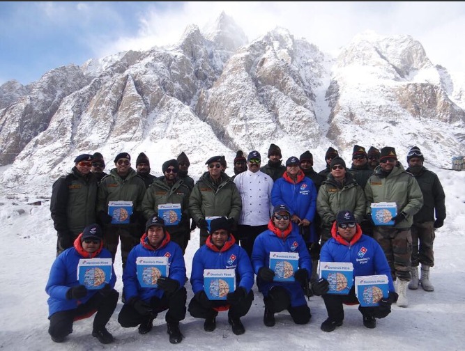 Indian Soldiers Treated To Pizza At Siachen In -60°