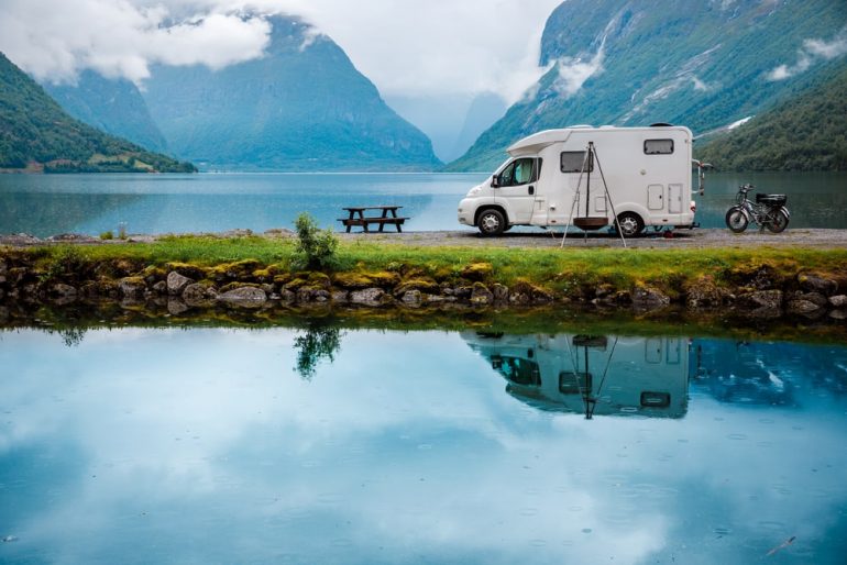 Everything You Need To Know About Hiring A Caravan For Road Trips In India