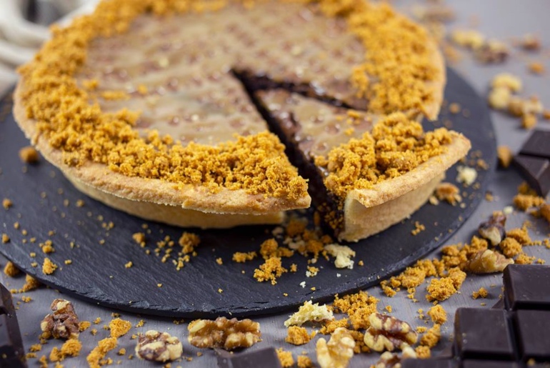 5 Sinful Lotus Desserts You Must Dig Into In Dubai!