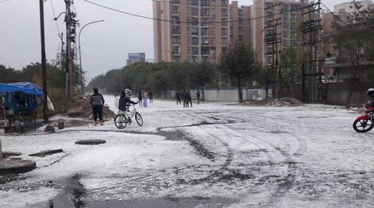 Delhi-NCR Whitewashed By Hailstorm