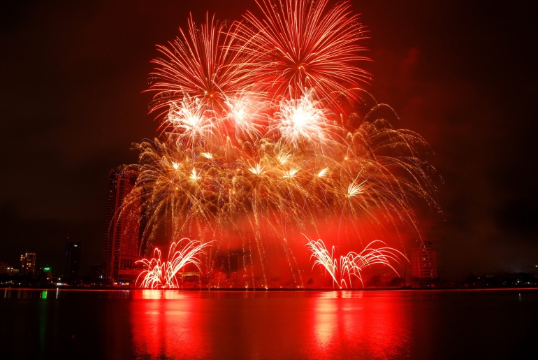 UAE’s First Ever Fireworks Contest Is Coming To Abu Dhabi
