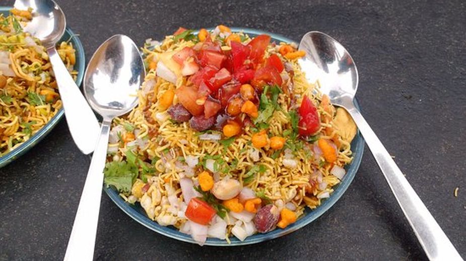 Pune Loves To Get Its Chaat Fix At Kalyan Bhel