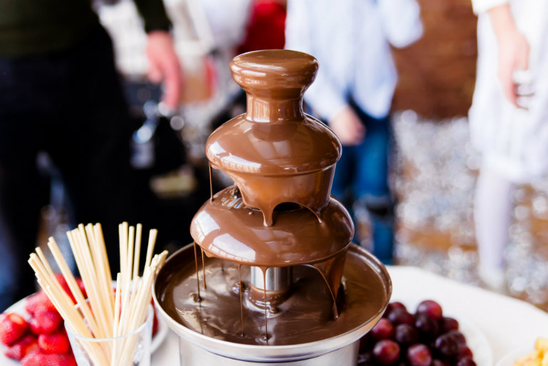 Rosewood Abu Dhabi Serves A Complete Chocolate Afternoon Tea