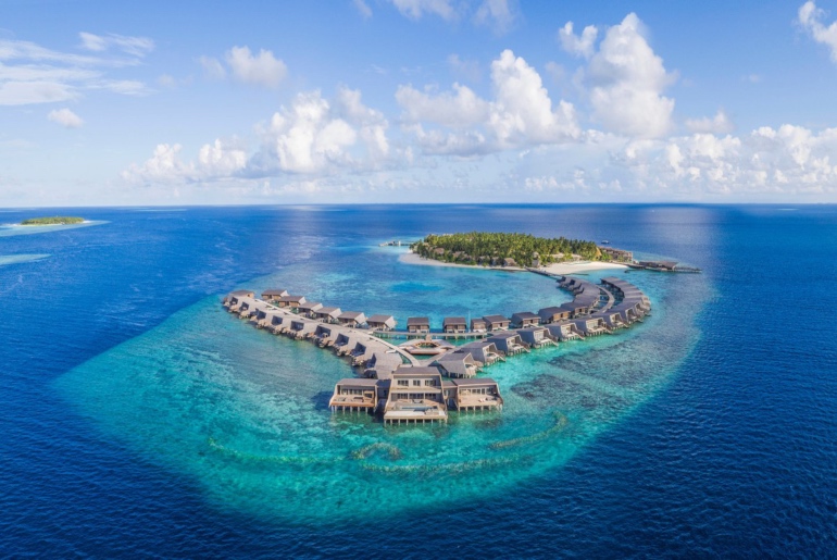 When in Maldives, Stay At The St. Regis Vommuli Resort