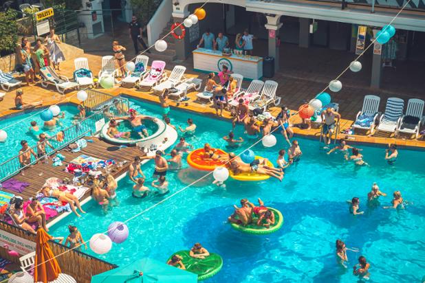 Top Pool Party Destinations In Dubai