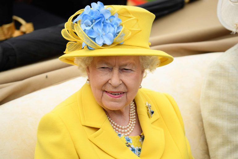 Queen Elizabeth II Looking For A Social Media Manager