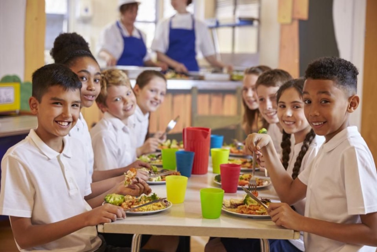 Nine Foods Banned In UAE Schools