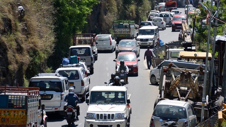 Mussoorie, Nainital, Shimla & Manali Get Over Crowded As People Seek Respite From Heat