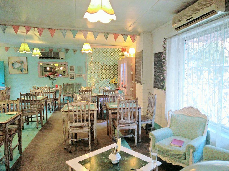 4 Cafes In Saidulajab, Delhi That Are Totally Insta-Worthy