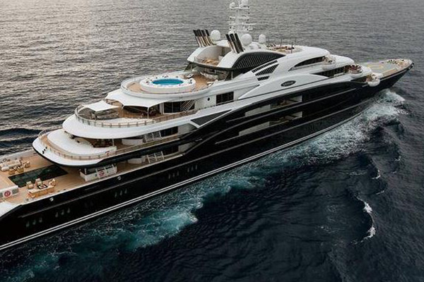 Sail Into Vacay Mode In These 10 Super Luxury Private Yachts Curly Tales