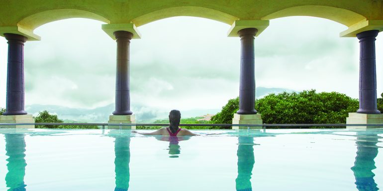 Le Méridien Resort and Spa In Mahabaleshwar With Its Infinity Pool Is A Perfect Luxury Getaway