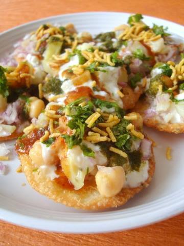 best papdi chaat places in bangalore, anand sweets & savouries