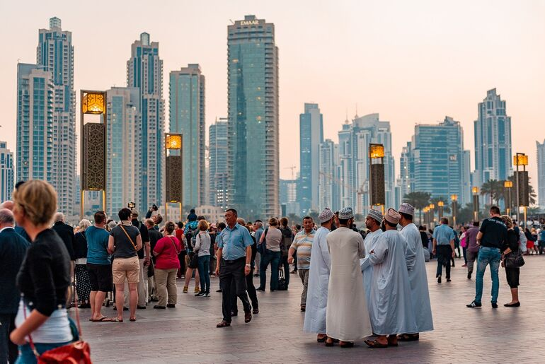 Study Reveals Dubai Has Twice As Many Men Than Women