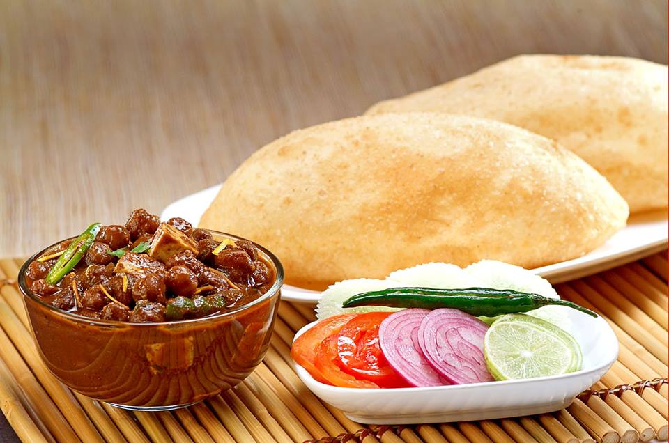 best chole bhature places in bangalore, anand sweets and savouries