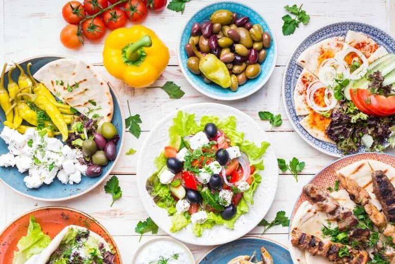 10 Best Greek Restaurants In Dubai For 2019