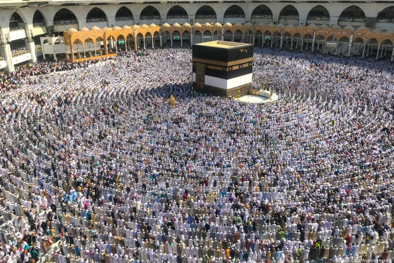 Saudi Arabia Increases Hajj Visa Fee By Six Folds