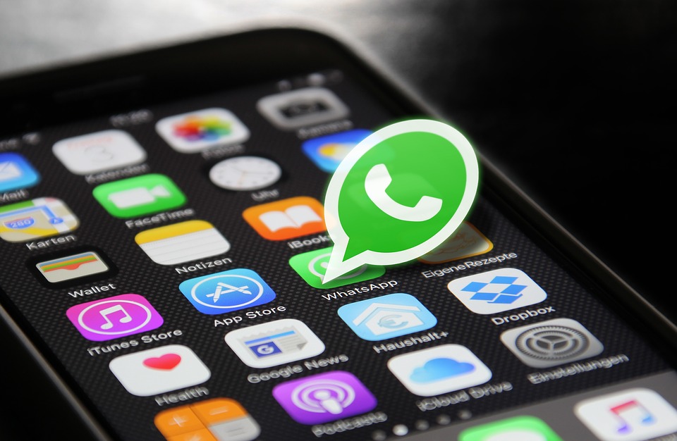 UAE ban on whatsapp