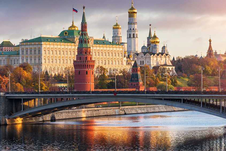 Indians Can Now Visit St. Petersburg In Russia With A Free E-Visa!