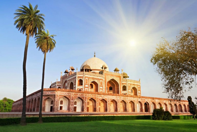 These 8 ‘Hot’ Spots In Delhi Are Perfect To Make The Most Of Sunny Days During Winters