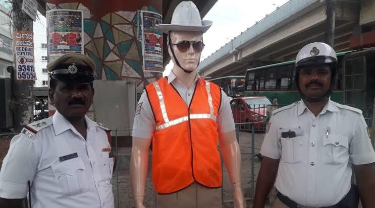 Bangalore Police Place 200 Mannequin Dressed Like Cops To Curb Traffic Violations