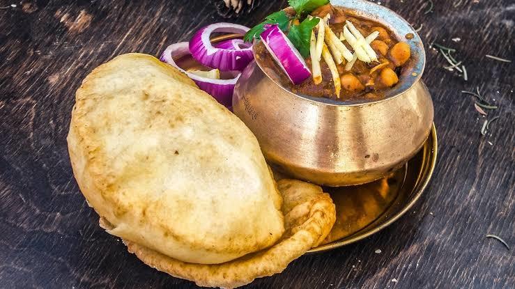 best chole bhature places in pune
