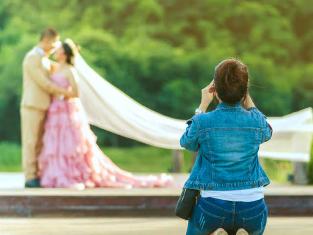 Bhopal Communities Make A Bizarre Decision To Ban Pre-Wedding Shoots