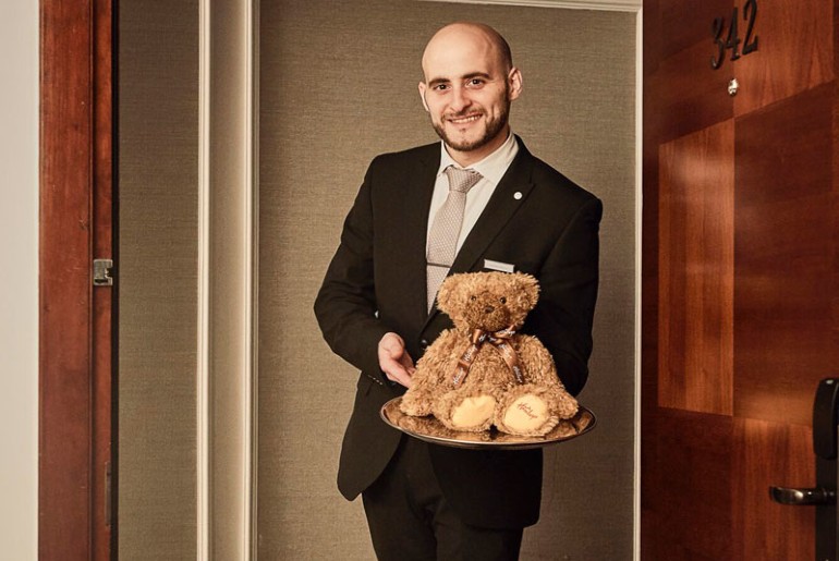 A Teddy Bear Butler Service At London Marriott Hotel Park Lane Will Leave You Stunned At What Luxury Can Give!