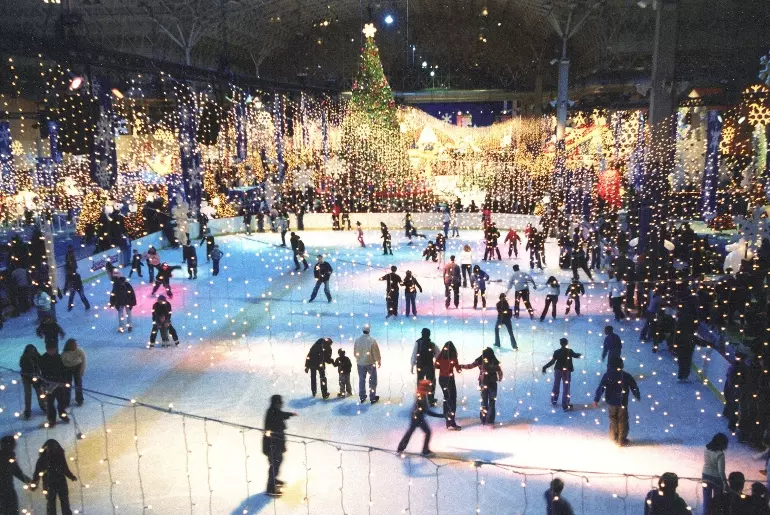 Brand New Outdoor Skating Rinks Opened In Dubai This Christmas