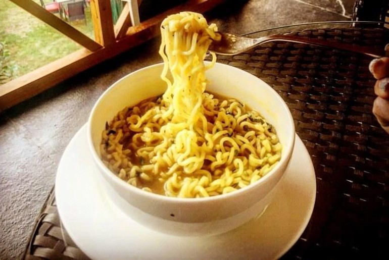 Head To These 11 Popular Maggi Spots In Delhi To Have Our Favourite Winter Snack!