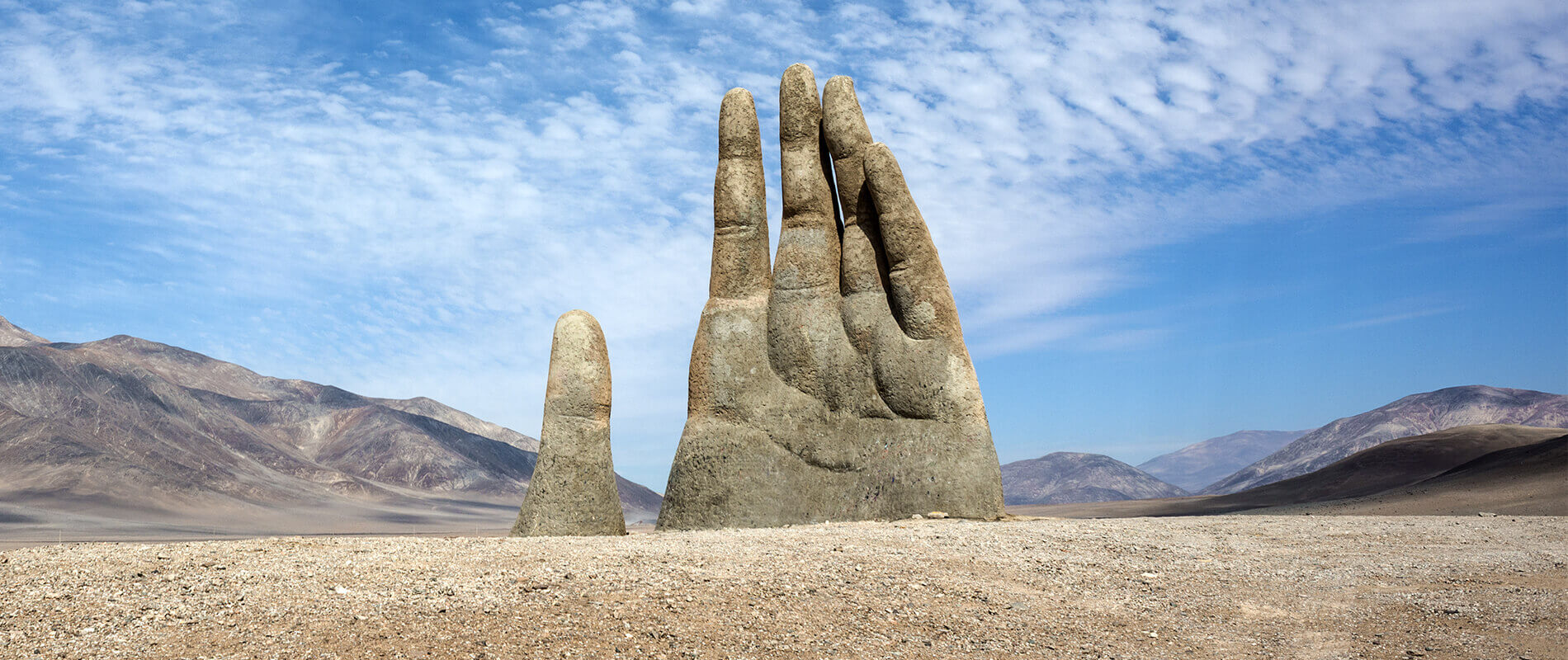 Did You Know There’s A Giant Hand In The Middle Of The Desert In Chile?