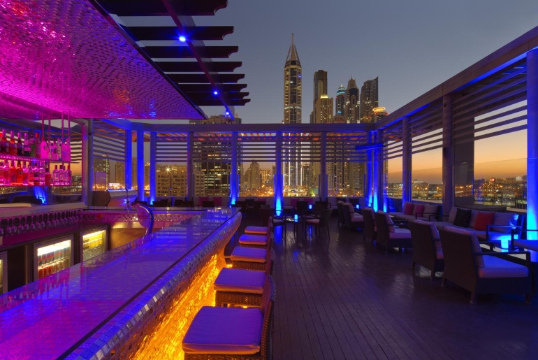 ICON Bar And Lounge Launches All-Day Happy Hour In Dubai