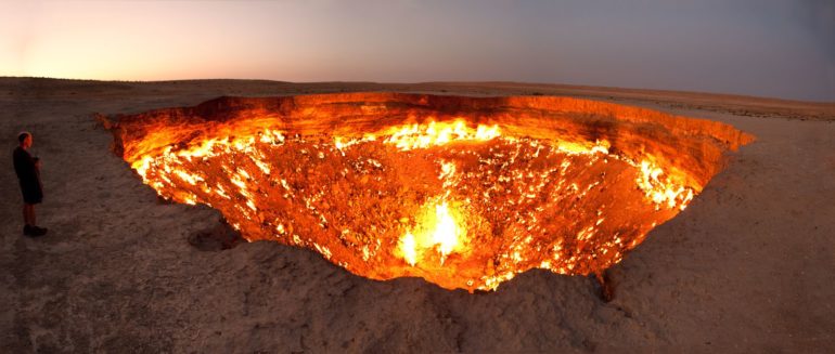 Did You Know Northern Turkmenistan Houses A 225-Feet Burning Crater Of Fire?