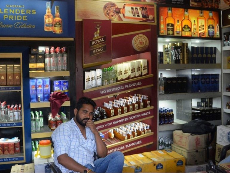 Karnataka Govt May Open Liquor Shops For Ltd Hours If Lockdown Extends Beyond April 14