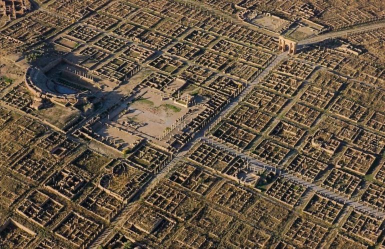 An Ancient 2000-Year-Old Roman City In Algeria Has Modern Grid Designs