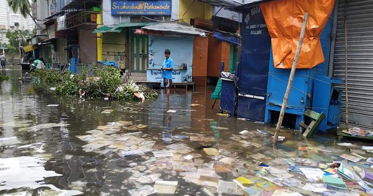 Cyclone Amphan College Street Book Market
