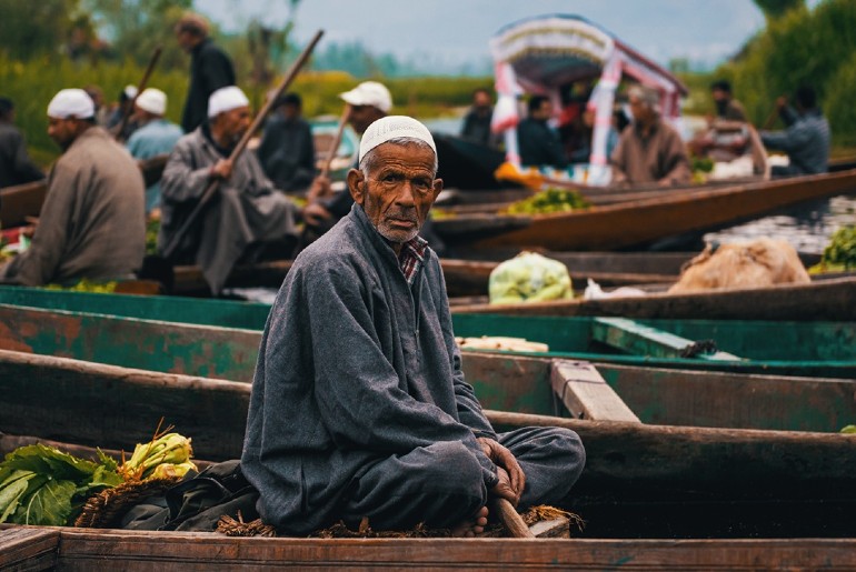 Srinagar floating market 