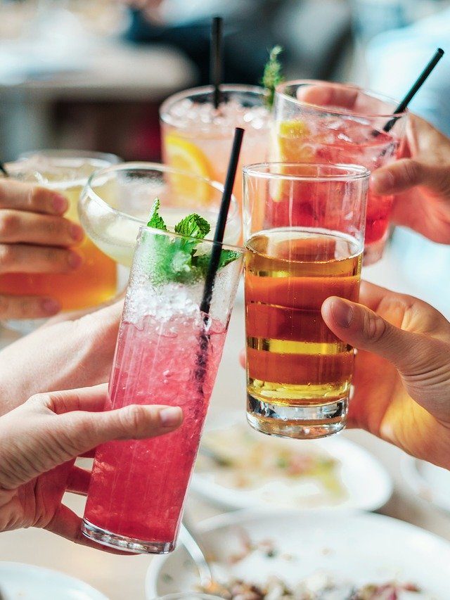 Drinks at AED 21