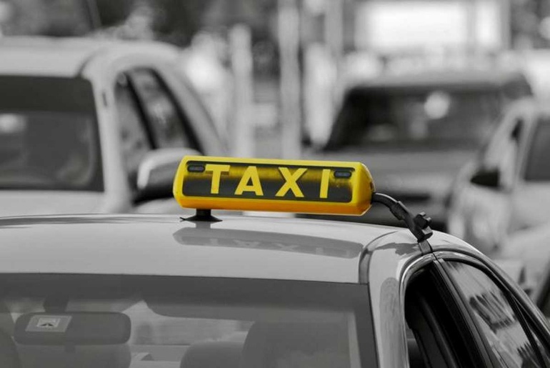 Abu Dhabi Launches New Taxi Payment Service
