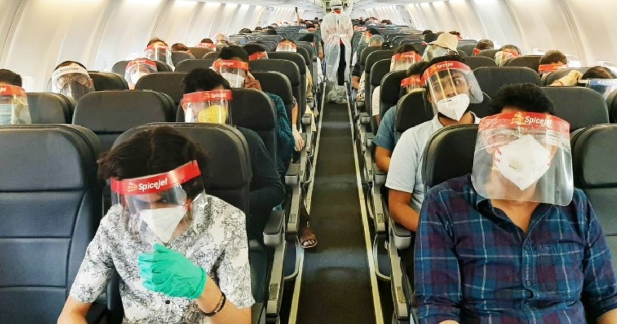 DGCA: Wrap-Around Gowns For Middle Seat Passengers