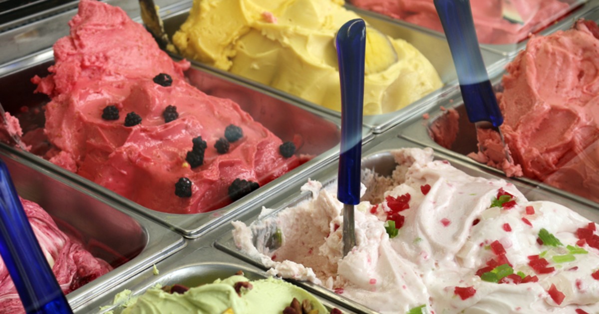 Mumbai’s Shagun Restaurant To Pay ₹2 Lakh In Penalty For Charging ₹10 Extra For Ice Cream