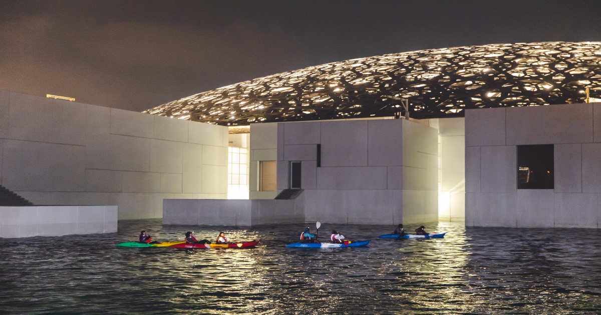 UAE Taxi Drivers & Their Families Get FREE Entry To Louvre Abu Dhabi For The Rest Of The Year